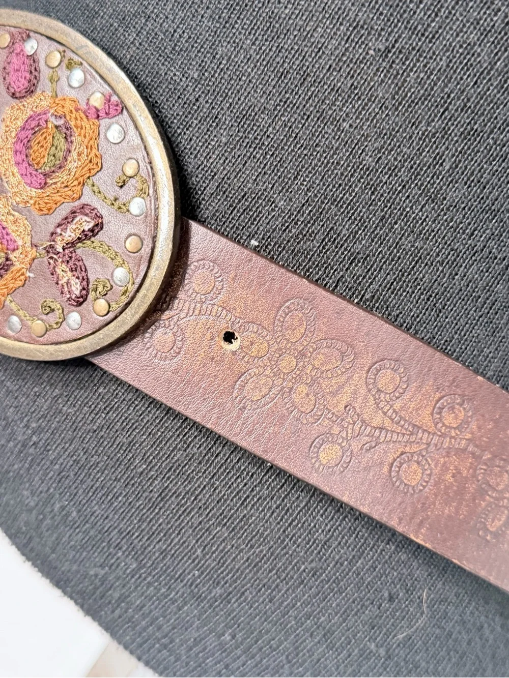 Vintage Fossil Brown Embroidered Leather Belt Boho Floral